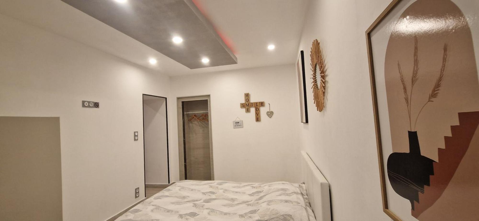 Apt Moderne En Plein Centre-Ville Saint-Claude Esterno foto